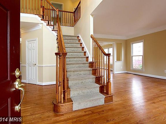 4th image of 5014 Tothill Dr