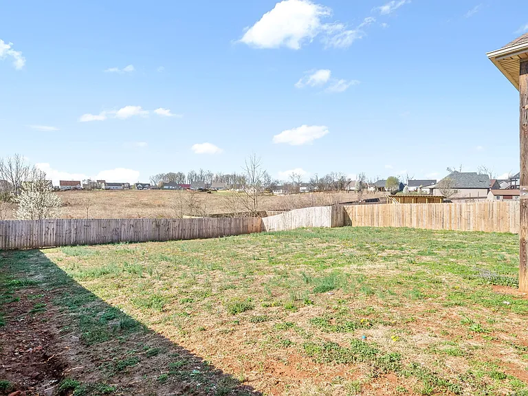 1320 Canyon Pl — Photo 29