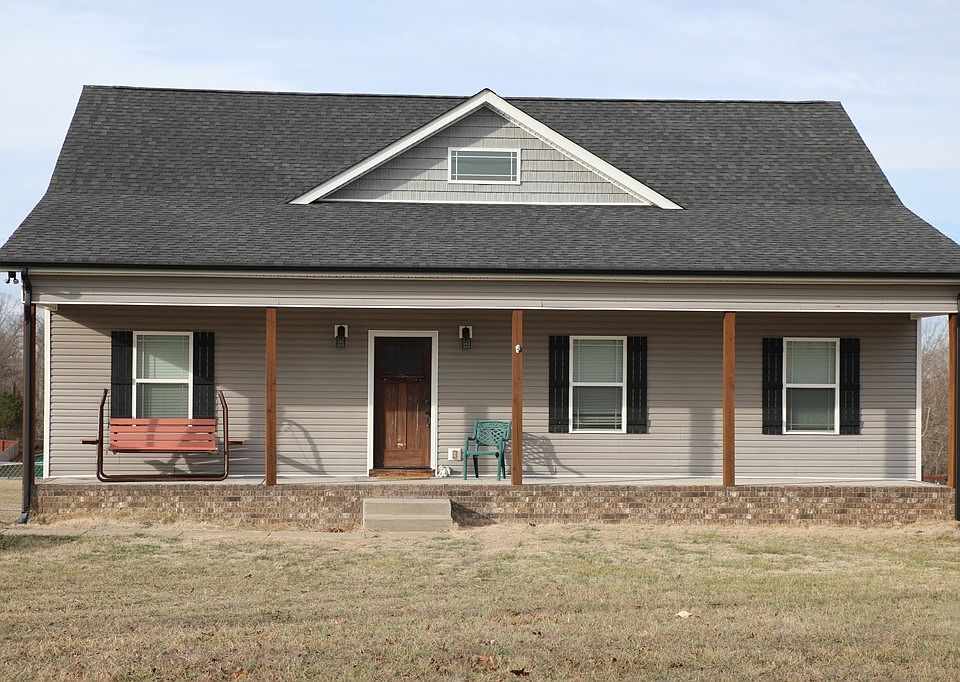 1st image of 809 Hooper Rd