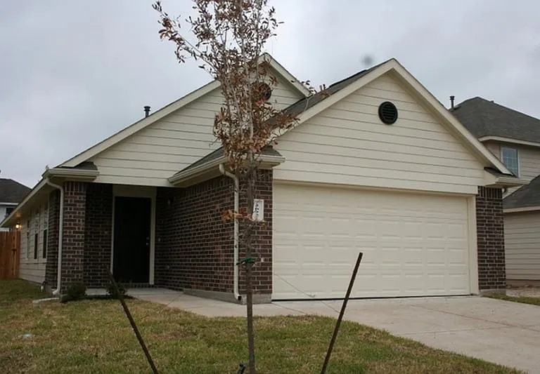 2622 Needles Throw Ln — Photo 1