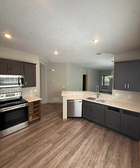 10136 Country Club Curv — Photo 6