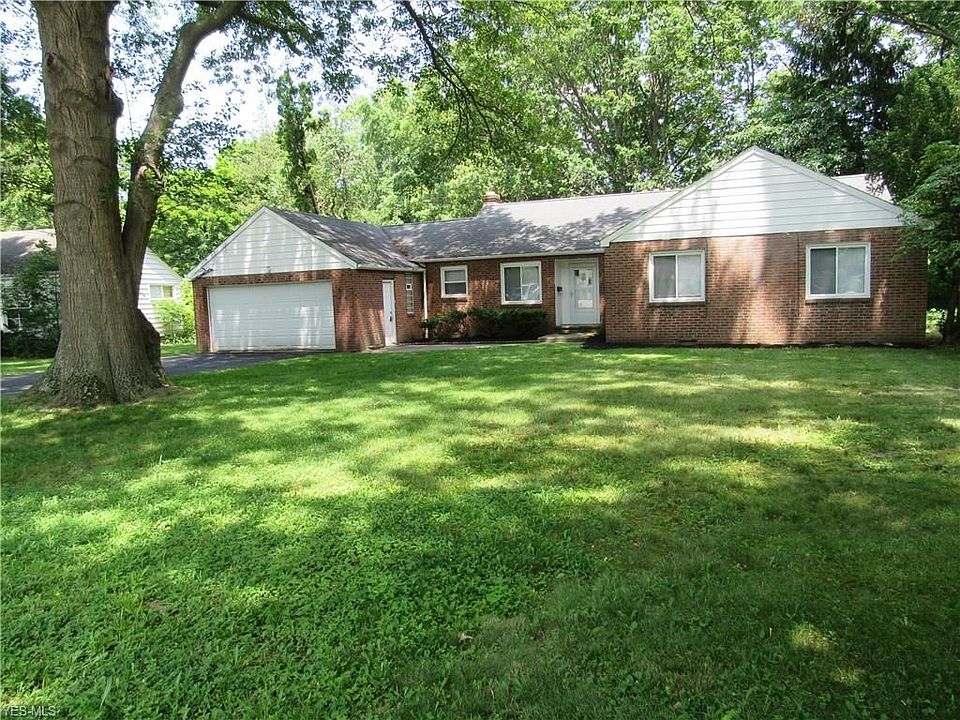 1st image of 5921 Louis Dr