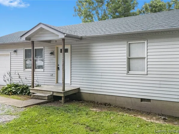 366 E Vienna High Street, Scottsburg, IN 47170
