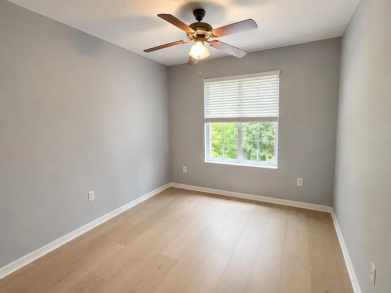 4021 San Marino Blvd #202 — Photo 11