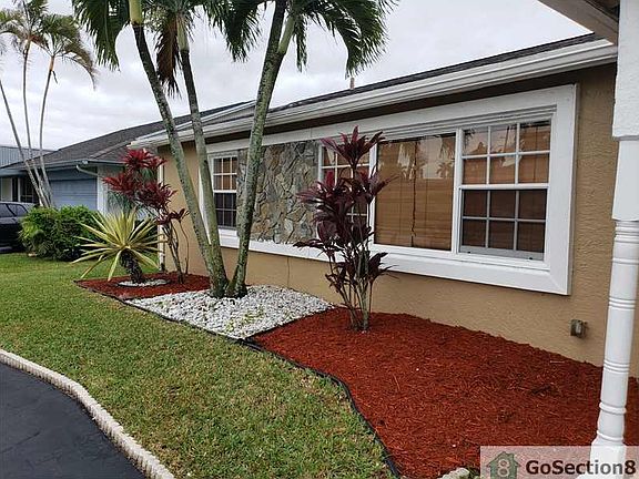 5th image of 9754 NW 43rd St