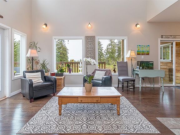 5th image of 2835 Olympic Rd