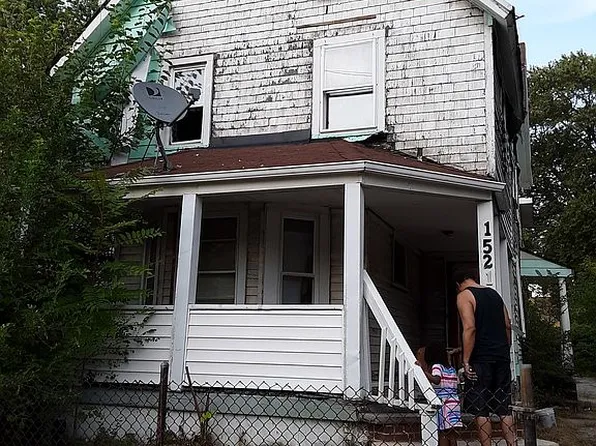 1521 E 80th St, Cleveland, OH 44103