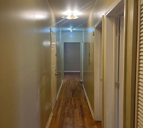 4th image of 1303 E 71st Pl APT 1S