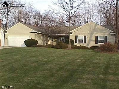1st image of 3929 E Meadow Ln
