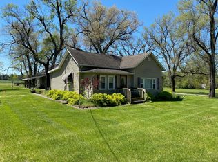 2348 57th St, Muscatine, IA 52761