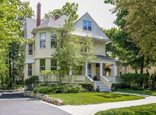 220 Park Ave, Glencoe, IL 60022