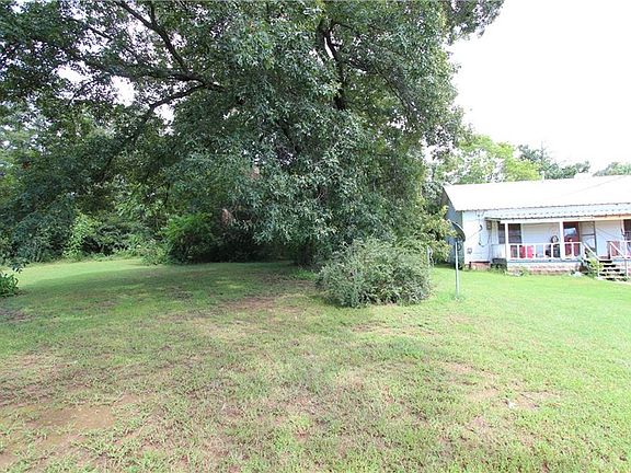 4th image of 3124 N Highway 59