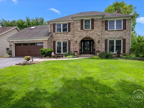 25W185 Setauket Ave, Naperville, IL 60540
