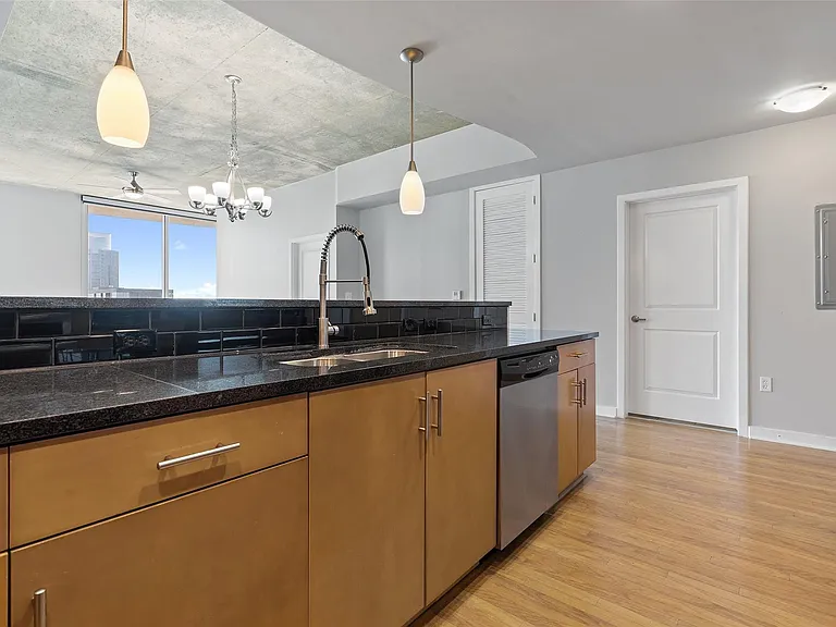 360 Nueces St #4209 — Photo 11