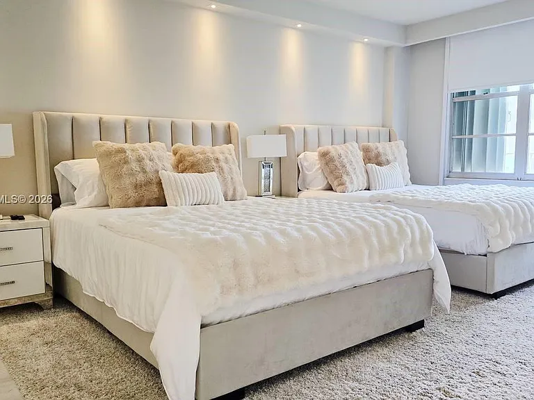 5151 Collins Ave #726 — Photo 9