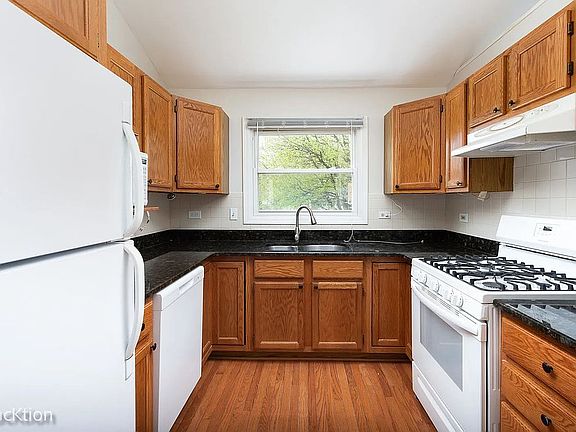 5th image of 8315 Kelly Ct