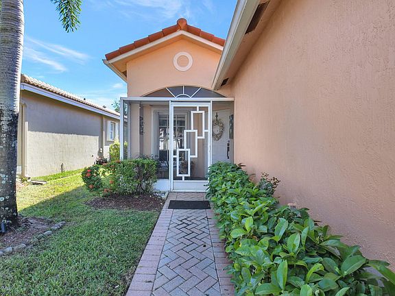 3rd image of 7736 Cherry Blossom Street