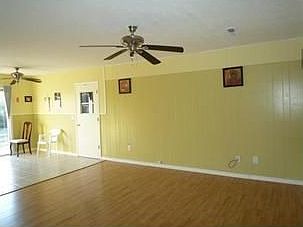 2nd image of 2105 Westwood Ave