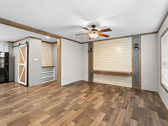 5th image of 1220 Redbird Ln
