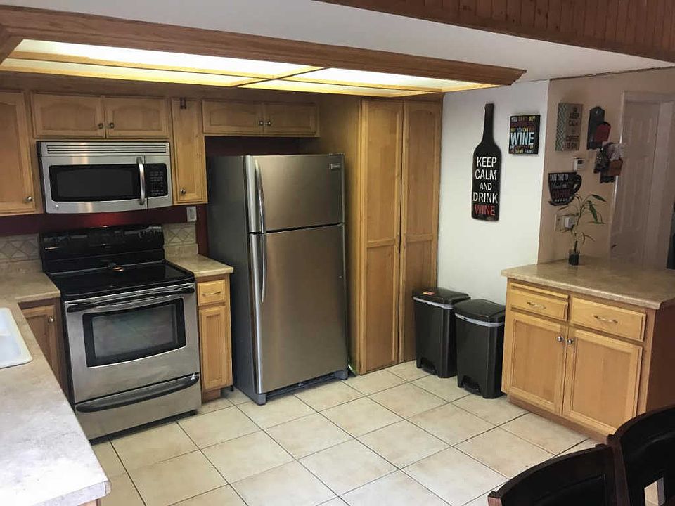 1st image of 108 Lynbrook Ct #108