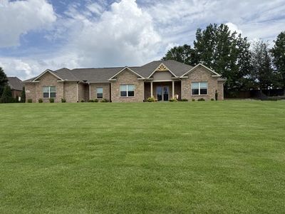 37 Knotting Hill Dr, Fayetteville, TN, 37334