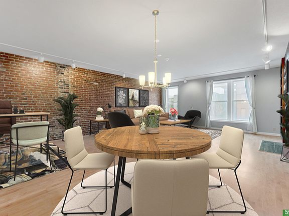 5th image of 1208 Howard St APT 4