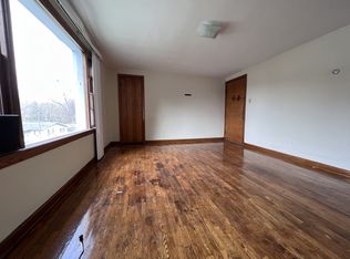 101 Lough St APT 4, Westover, WV 26501