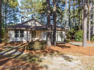 1113 Greenbriar Dr, Vass, NC 28394