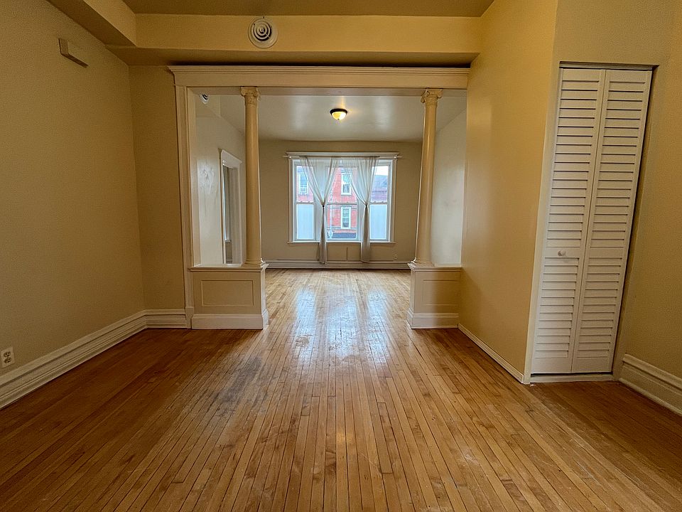 1st image of 1750 W 18th St #2
