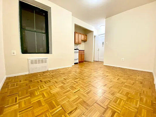 Rented by City & Suburban | media 24