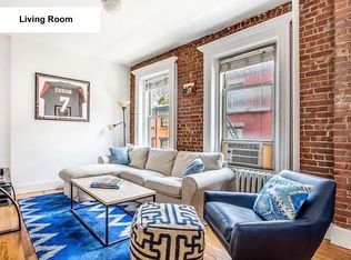 143 Waverly Pl #2N, New York, NY 10014
