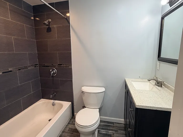 120 Wellbrook Ave — Photo 7