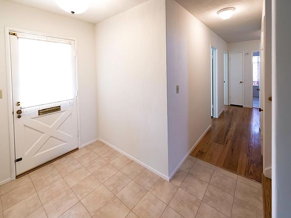 4th image of 2435 Villa Nueva Way