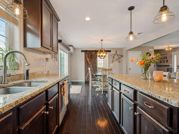 31 Spring Hill Road, Lebanon, ME 04027