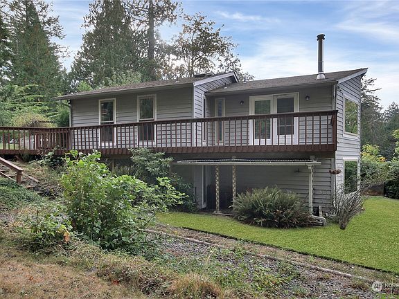 3rd image of 2412 Crestridge Dr NW