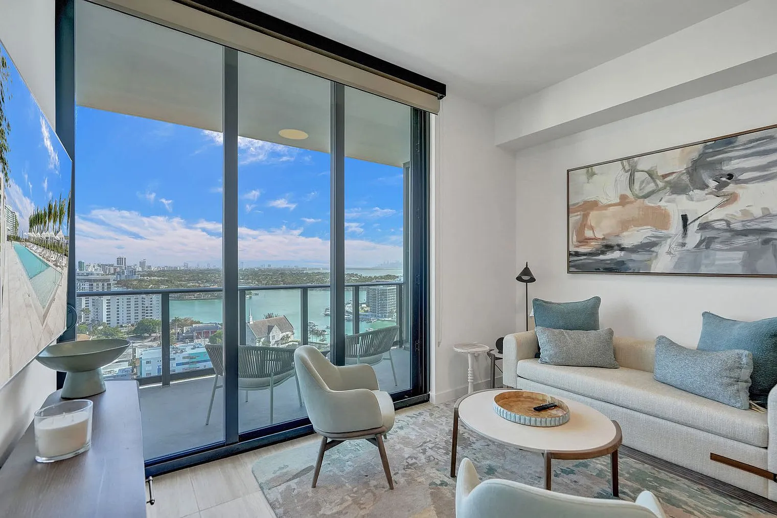 1 bed, 1.0 bath, $4,910 — Photo 1