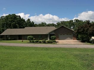 272 Pine St, Blue Eye, MO 65611