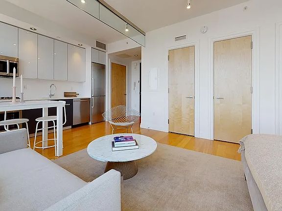 3rd image of 1 S 1st St APT Ph2b