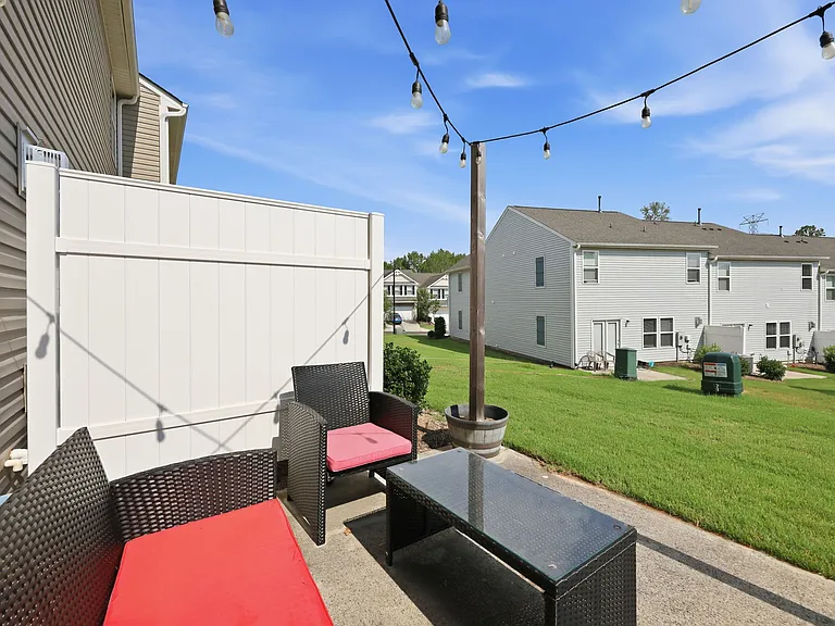 115 Crusaders Dr — Photo 38