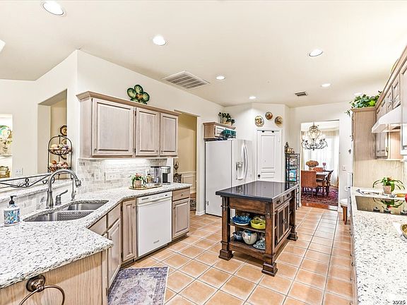 4th image of 17202 Blanco Oaks