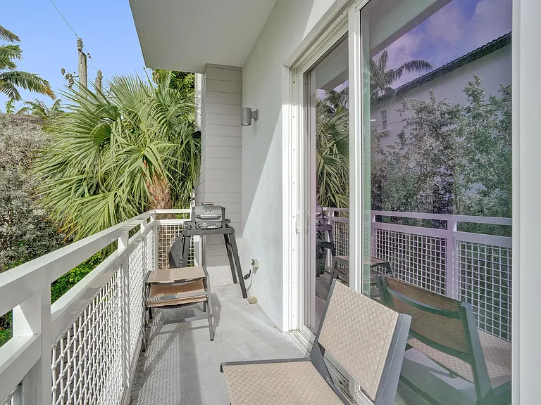 1347 N Ocean Blvd — Photo 17