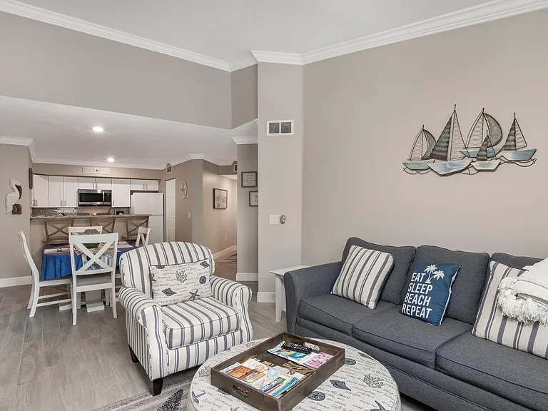 8635 River Homes Ln #305 — Photo 18