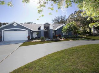 2604 Lakeview Way, Plant City, FL 33566
