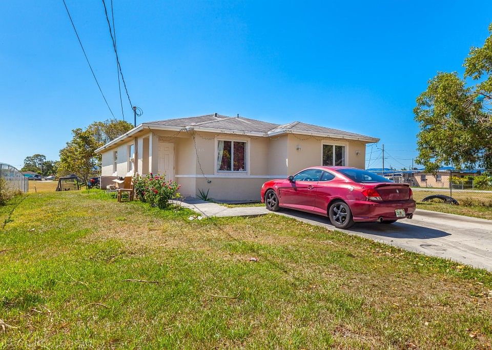 1st image of 815 NW 14th St