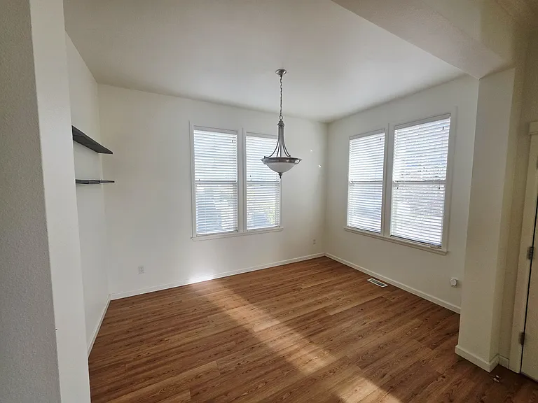 13126 NE 138th Pl — Photo 11