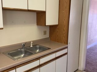 506 12th St SW, Albuquerque, NM 87102