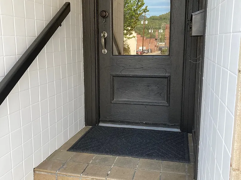 77 Academy St — Photo 8
