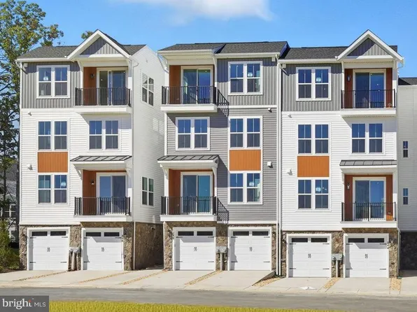 246 Violet Way #1, Stafford, VA 22554
