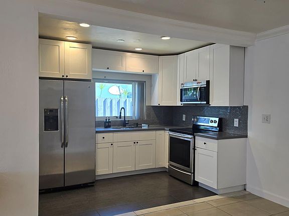 5th image of 1234 NW 7th Avenue