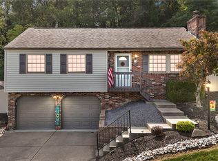 14 Fawnvue Dr, Mc Kees Rocks, PA 15136